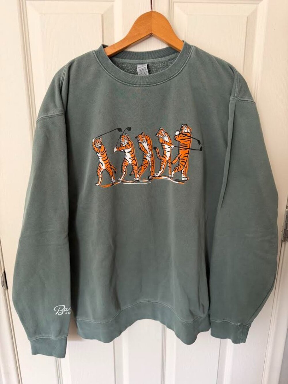 Barstool Golf Tiger Swing Crewneck Sweatshirt L